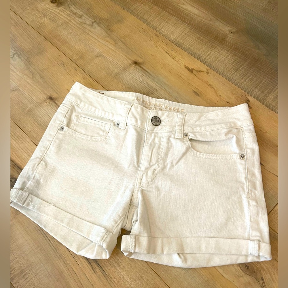 American Eagle white shorts 6